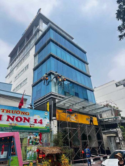 Thi công cải tạo tòa nhà
